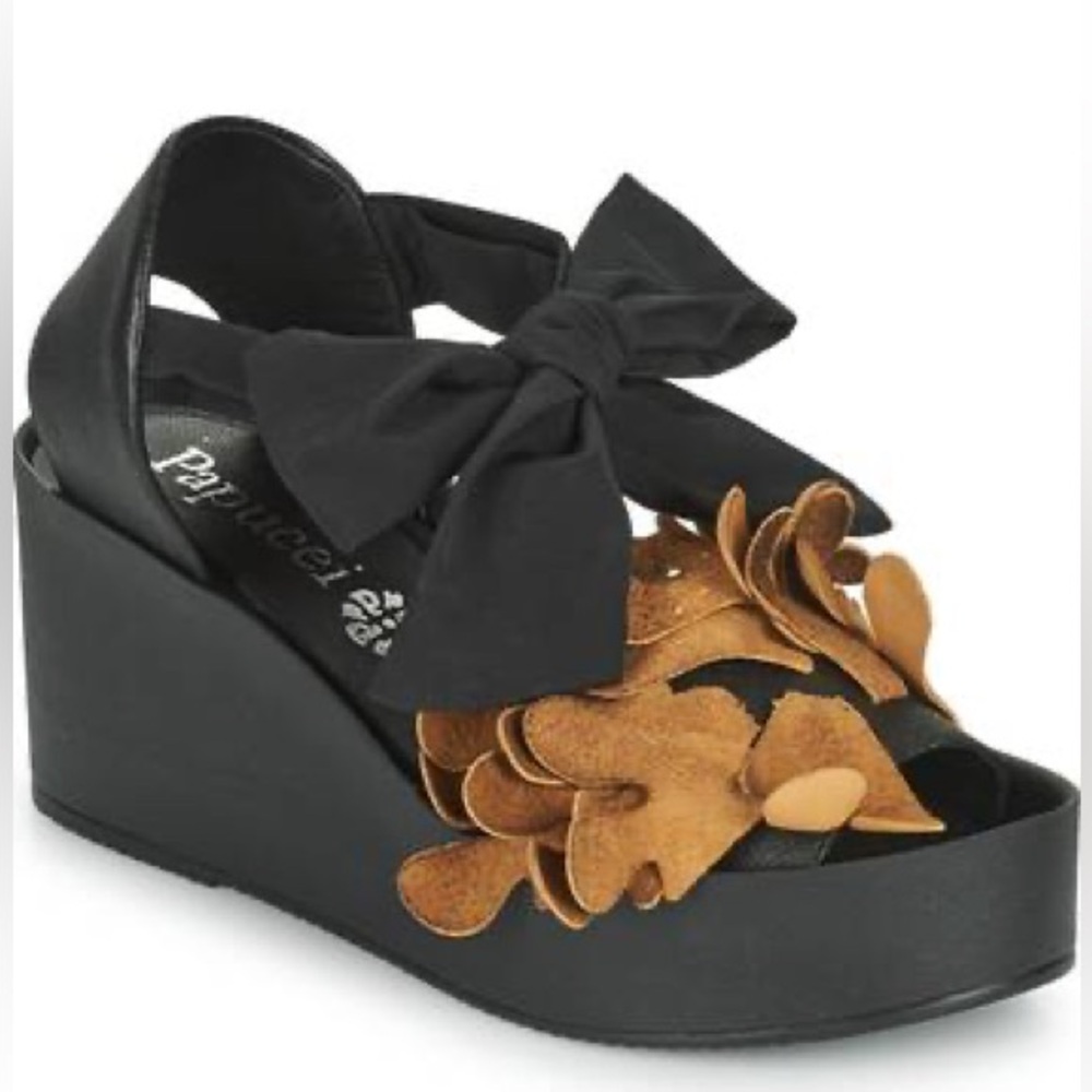 Papucei Leather Black‎ and Taupe Platform Wedge Sandals Size 6.5